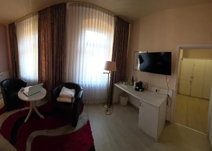Elisenhof ホテル 3*